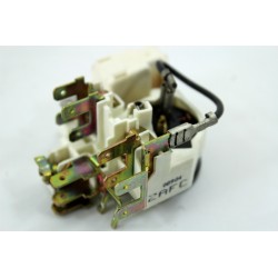 LIEBHERR CU3153 n°24 coupe circuit relais de démarrage pour réfrigérateur 
