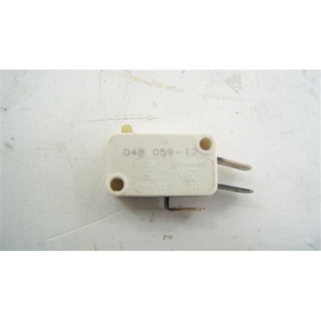 31X8452 BRANDT DFH815 n°48 Micro switch anti débordement pour lave vaisselle