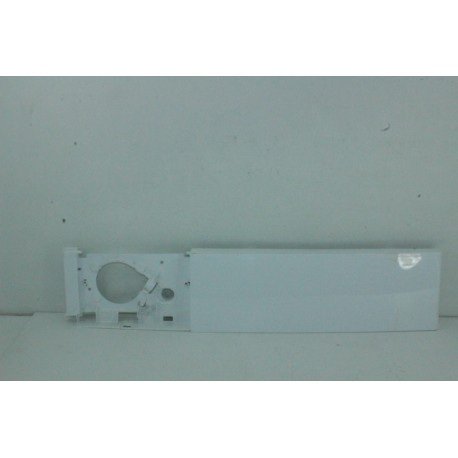 00664836 BOSCH WAS32382FF/09 N°42 Plinthe lave linge d'occasion