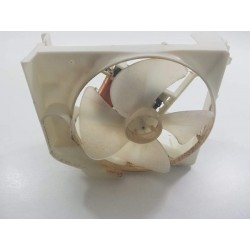 72X3723 BRANDT SM2602W1 N°34 Ventilateur de refroidissement pour four micro-ondes d'occasion