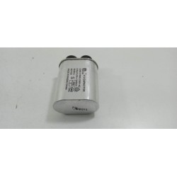 480120101093 WHIRLPOOL GT283NB n°30 condensateur pour four à micro-ondes