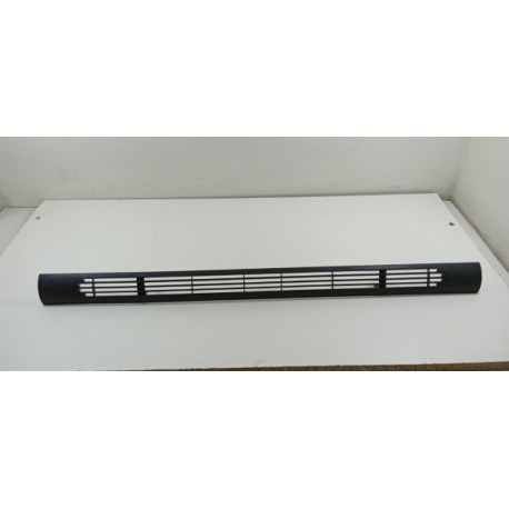 C00193741 ARISTON XRA601AENF n°4 grille avant de réfrigérateur