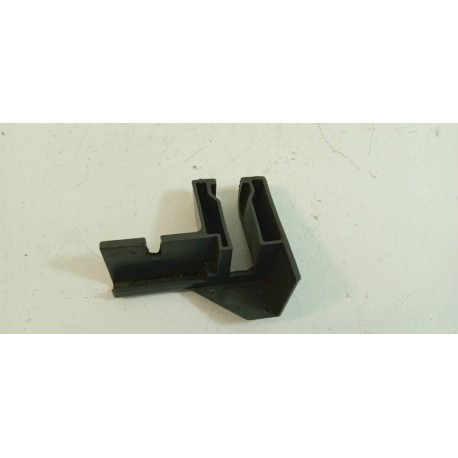 C00264961 Charnière de porte