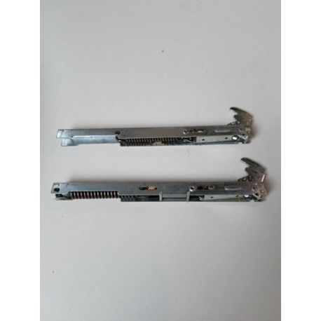 AS0058739 Charnière de porte