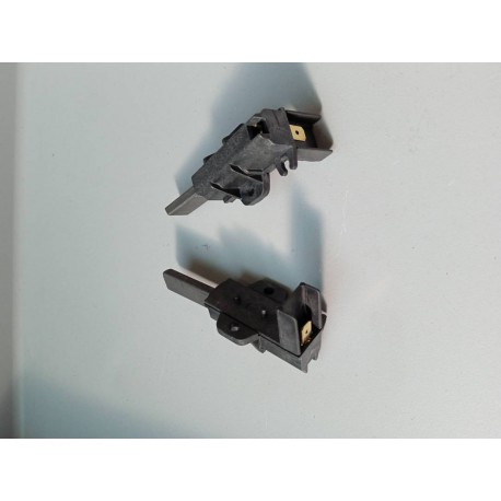 49028928 Charbon pour moteur